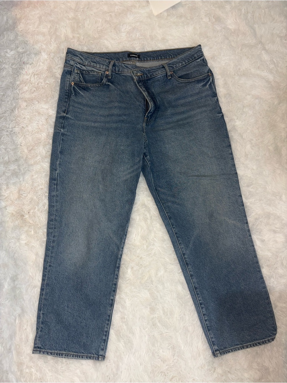 Express Women’s Mid Wash Straight Jeans